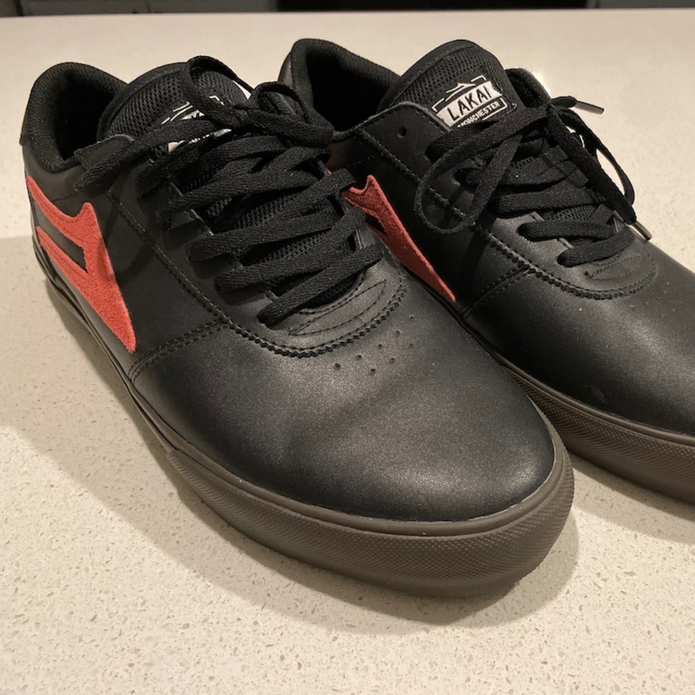 Lakai Manchester - Size 12 - Black / Red Leather